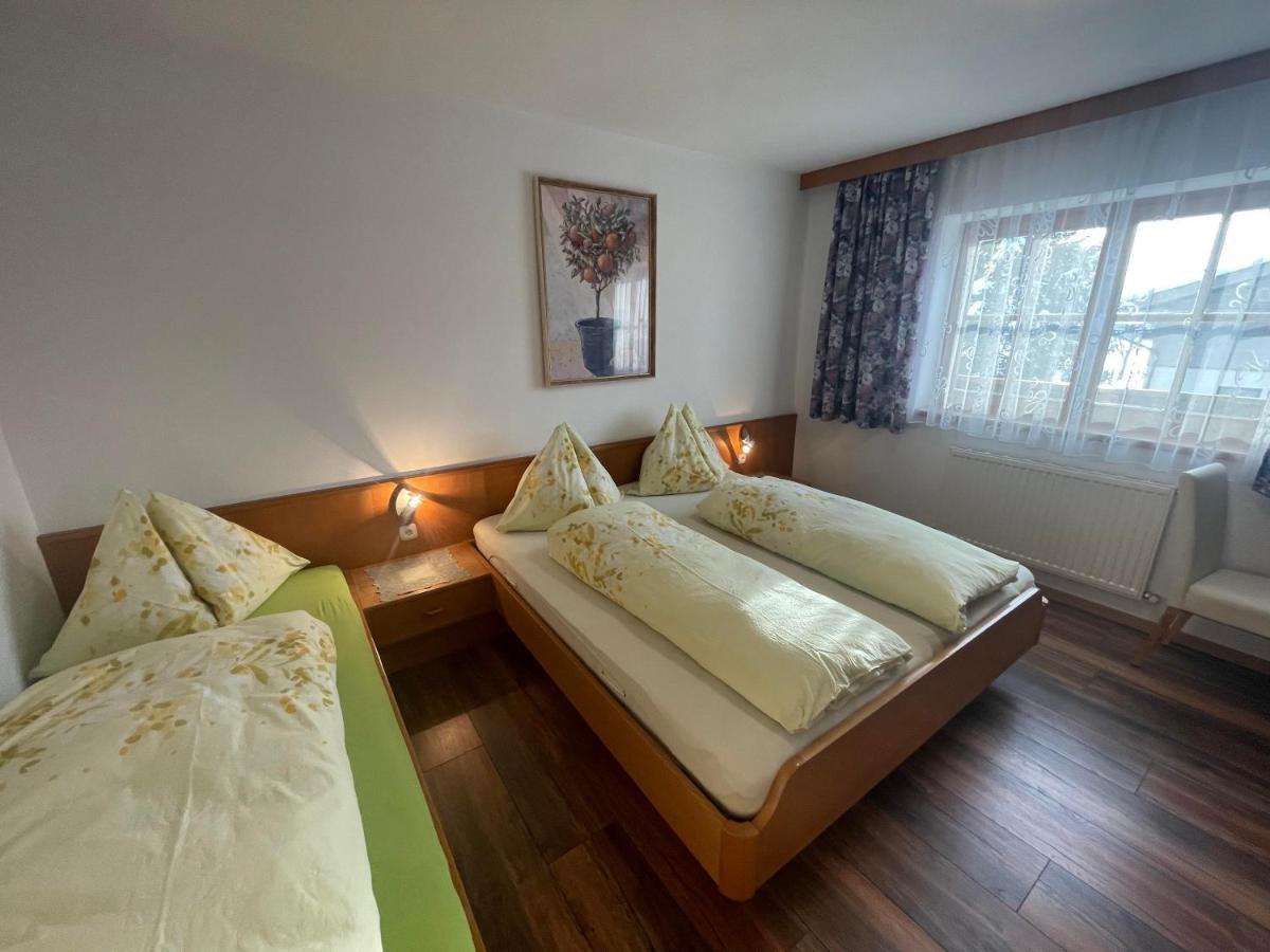 Gaestehaus Glaagut - Familie Hain Villa Hochfilzen Exterior foto